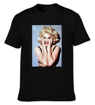 Camiseta Unissex Cantora Madonna Show - SEMPRENALUTA