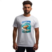 Camiseta Unissex Capivara surfando no Hawaii