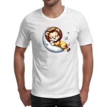 Camiseta Unissex Cute Leao dormindo na Lua Camiseta Unissex Cute Leao dormindo na Lua