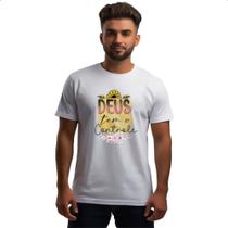 Camiseta Unissex Deus tem o controle
