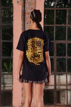 Camiseta Unissex Harry Potter Lufa-Lufa - Preto Camiseta Unissex Harry Potter Lufa-Lufa - Preto