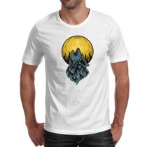 Camiseta Unissex Lobo uivando pra lua Camiseta Unissex Lobo uivando pra lua