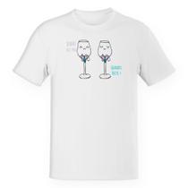Camiseta Unissex Vinho faz mal quando falta Camiseta Unissex Vinho faz mal quando falta
