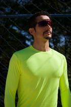 Camiseta UV Amarelo Neon Masculina Manga Longa com Proteção Solar FPU50+ evebeach*