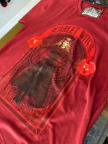 Camiseta Vermelha Feiticeira Escarlate