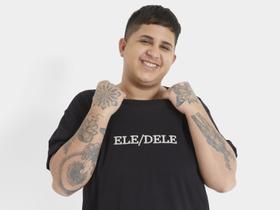 Camiseta Vista Magalu Pronomes Ele/Dele