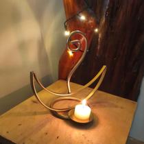 Candelabro Decorativo Lua Crescente Em Ferro Dourado Artesanal Para Velas