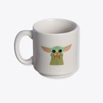 Caneca 100ml Mini Tina Baby Yoda Star Wars Zona Criativa - LC Caneca 100ml Mini Tina Baby Yoda Star Wars Zona Criativa - LC