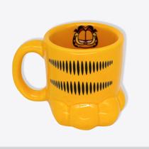 Caneca 350ml 3D Pata Garfield