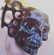 Caneca 3D de Caveira Caneca 3D de Caveira