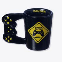 Caneca 3D Gamer Coffee Danger