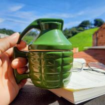 Caneca 3d Granada Com Tampa Verde Criativa Cerâmica Mug