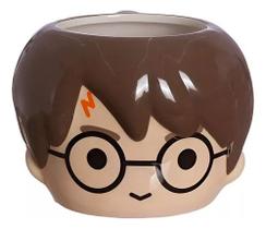 Caneca 3d Harry Potter Em Cerâmica Redonda 750ml Oficial