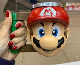 Caneca 3D Super Mario Bros Colecionável de Resina