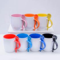 Caneca alça colorida com colher Caneca alça colorida com colher