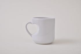 Caneca alça coração Caneca alça coração