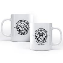 Caneca Alien Abduction Club Studio Geek