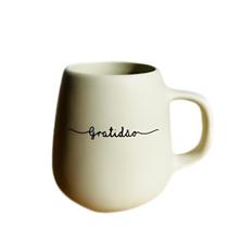 Caneca bojuda bege gratidao