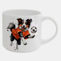 Caneca Branca Bucks de Porcelana 450ML CACHORRO FUTEBOL BOLA 3
