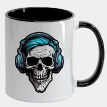 Caneca Branca Interna Preta de Porcelana 325ml CAVEIRA GAMER FONE CABELO