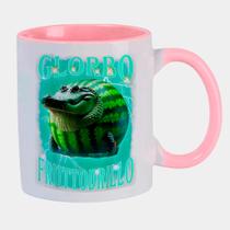 Caneca Branca Interna Rosa de Porcelana 325ml Crocodile Watermelon Brainrot Silly Crocodile Meme Caneca Branca Interna Rosa de Porcelana 325ml Crocodile Watermelon Brainrot Silly Crocodile Meme