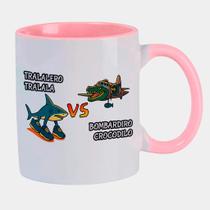Caneca Branca Interna Rosa de Porcelana 325ml Tralalero Tralala Brainrot Meme Bombardino Crocodilo Caneca Branca Interna Rosa de Porcelana 325ml Tralalero Tralala Brainrot Meme Bombardino Crocodilo