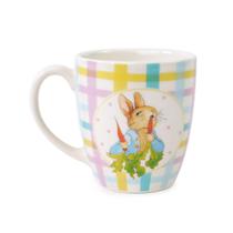 Caneca Colecionável Peter Rabbit Coelho Xadrez Azul e Rosa Tons Pasteis Capacidade de 370ml - Cromus