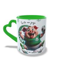 Caneca Com Alça de Coração Sorte no Jogo e no Amor Também - Times de Futebol