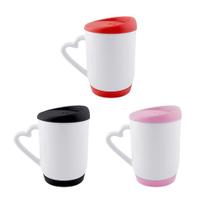 Caneca com tampa emborrachada