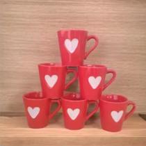 Caneca coração relevo