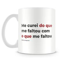 Caneca Coração Remendado com Trechos de Poesia - 325ml