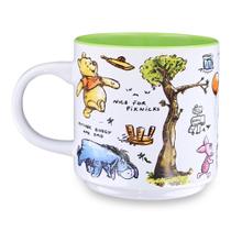 Caneca de cerâmica Disney Winnie the Pooh Allover Icons 380 ml Caneca de cerâmica Disney Winnie the Pooh Allover Icons 380 ml
