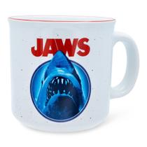 Caneca de cerâmica estilo campista Silver Buffalo Jaws 600ml
