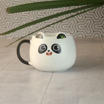 Caneca de Cerâmica Pandinha Empilhável - Folhas Caneca de Cerâmica Pandinha Empilhável - Folhas