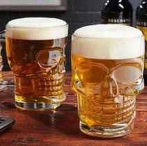 Caneca de Chopp e Cerveja Caveira