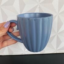 Caneca de porcelana azul canelada 300ml para café chá leite grande - xícara