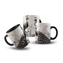 Caneca de Porcelana Casal de Pavão Abstrato Arte 325mL