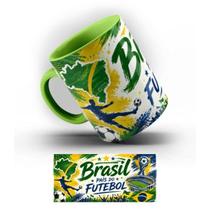 Caneca de Porcelana País do Futebol Estrelas 325ml. Caneca de Porcelana País do Futebol Estrelas 325ml.