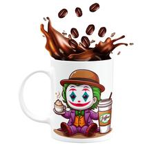 Caneca de Porcelana The Joker 325ml Coringa Drinking Coffee