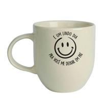 Caneca Divertida Lindo Dia para Me Deixar em Paz 380mL