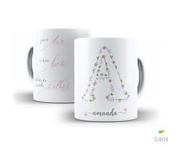 Caneca em porcelana Letras do alfabeto.