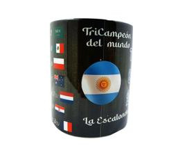 Caneca Exclusiva Argentina Tricampeon Del Mundo + Chaveiro