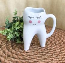 Caneca Formato Dente Molar Carinha - Presente Ideal para Dentistas e Estudantes de Odontologia