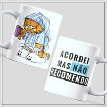 Caneca Garfield porcelana