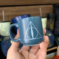 Caneca Harry Potter Reliquiais da Morte Mini Tina Caneca Harry Potter Reliquiais da Morte Mini Tina