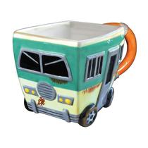 Caneca ICUP National Lampoon's Christmas Vacation Cousin Eddies RV 590mL Caneca ICUP National Lampoon's Christmas Vacation Cousin Eddies RV 590mL