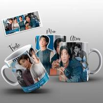 Caneca Indigo RM - Kim Nam-joon - Coleção colagem 2023 - BTS - KPOP - ARMY Caneca Indigo RM - Kim Nam-joon - Coleção colagem 2023 - BTS - KPOP - ARMY