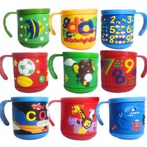 Caneca Infantil Emborrachada Plástica Alto Relevo 3d Menino Menina 220ml