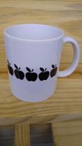 Caneca linha preto e branco