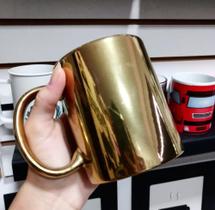 Caneca marron brilhosa Caneca marron brilhosa